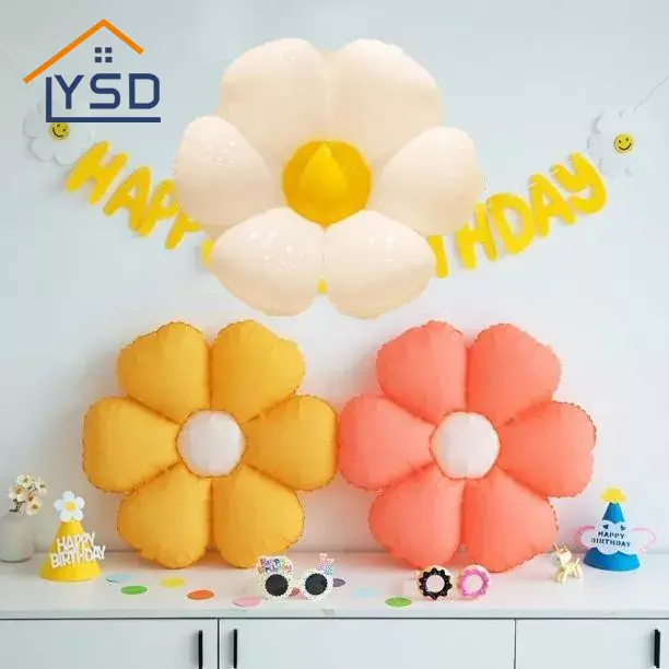 Daisy Foil Balloon